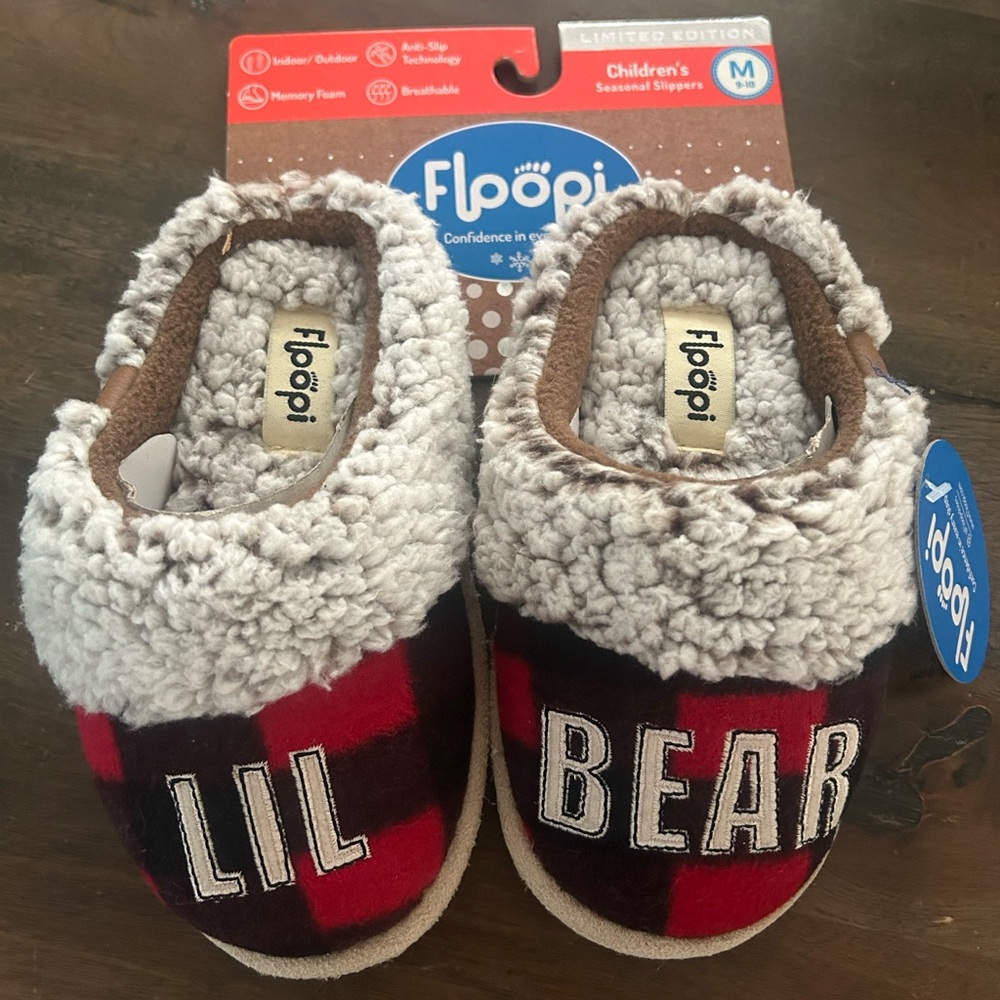 Floppi “Lil Bear” Slippers